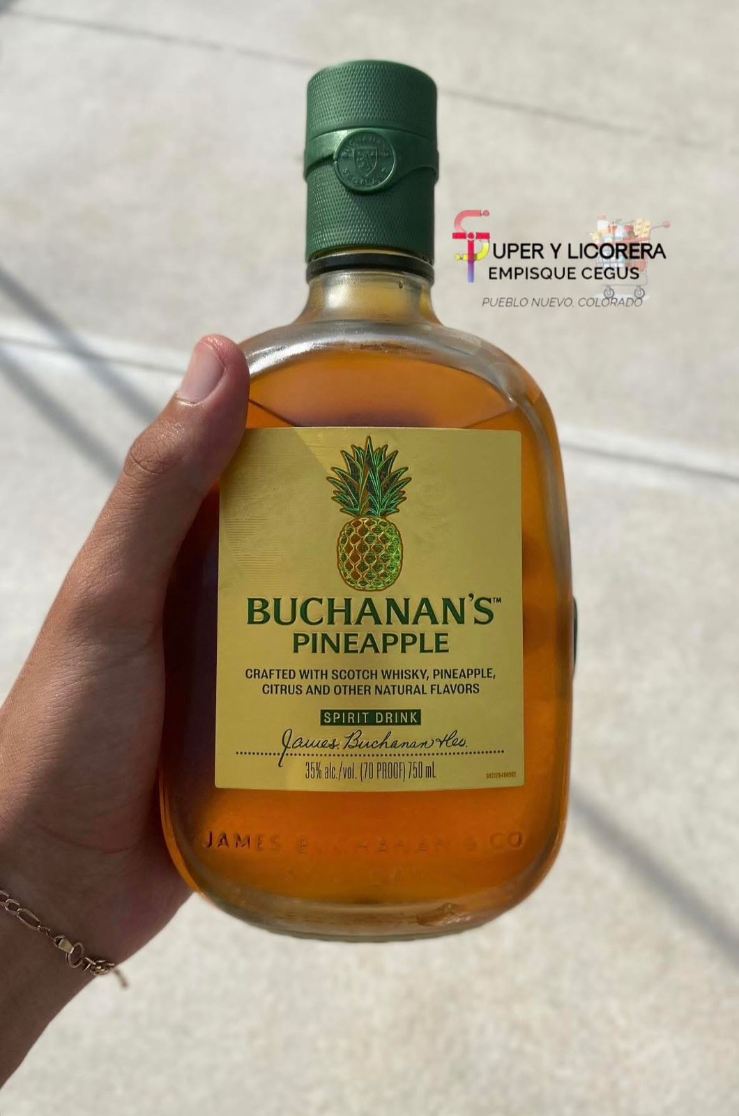 Buchanan's Pineapple · Disponible en El Tempisque CEGUS