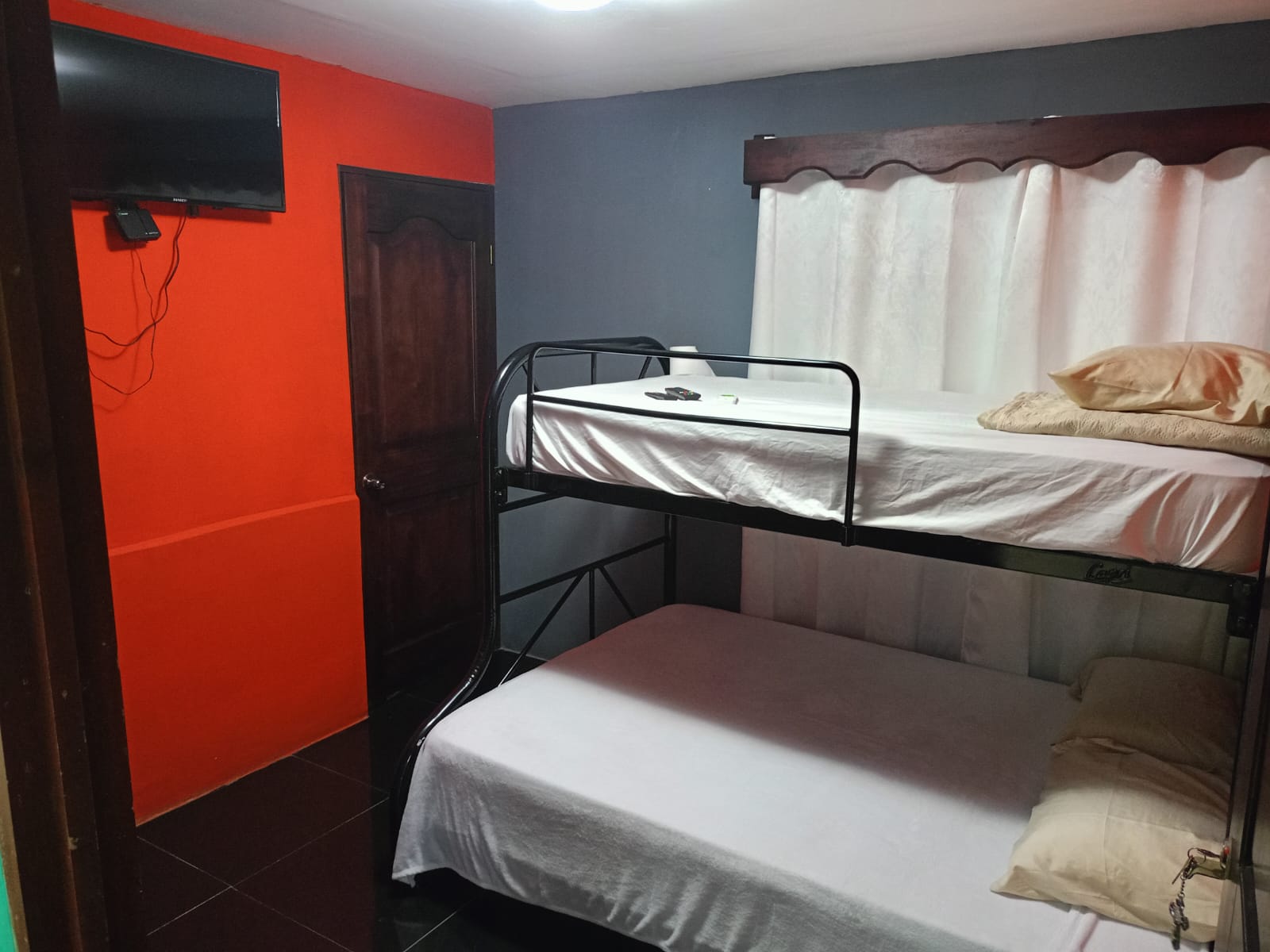 Cabina familiar con literas — El Espavel, Colorado de Abangares